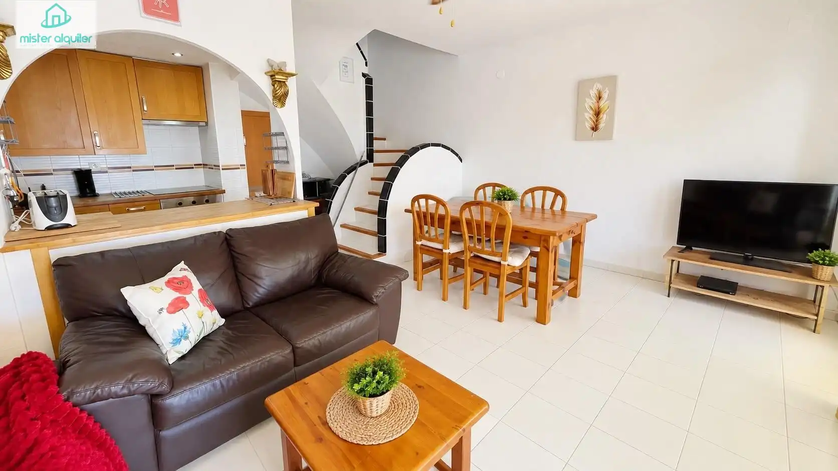 Sala de estar de Casa o chalet de alquiler en El Campello con Calefacción, Terraza y Amueblado