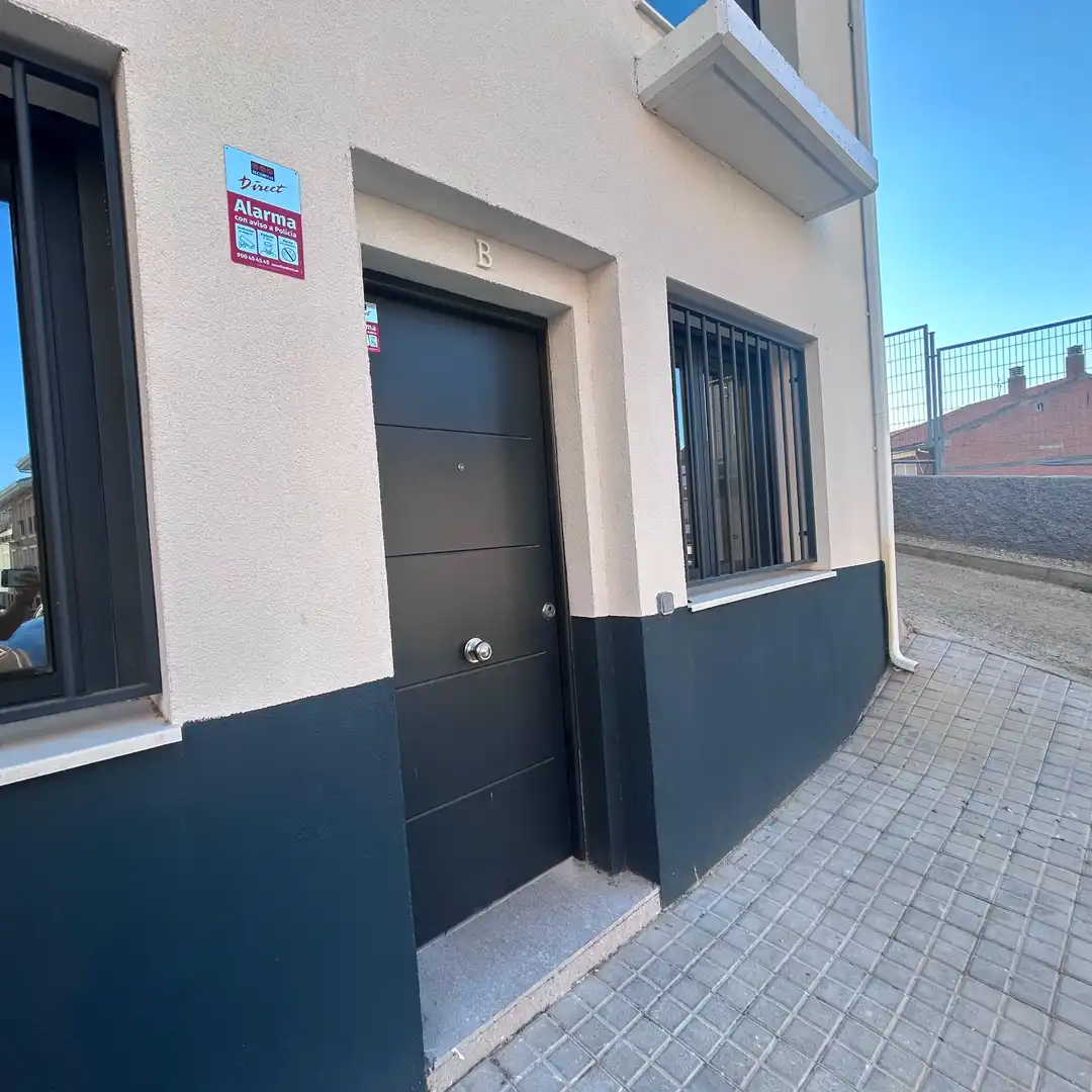 Parking of Flat for sale in Campo Real  with Air Conditioner and Heating