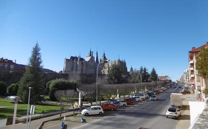 Exterior view of Flat for sale in Astorga  with Terrace