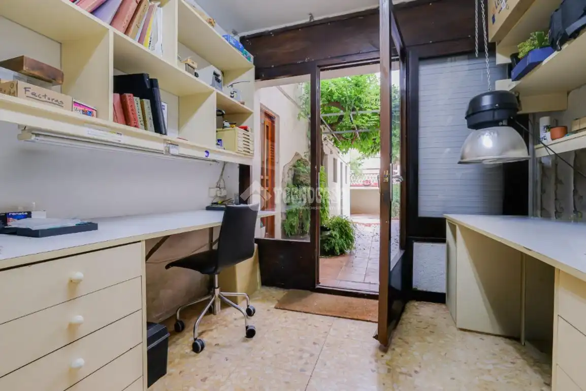 Casa aparellada amb terrassa en venda a Centre - Can Nadal, imagen 6