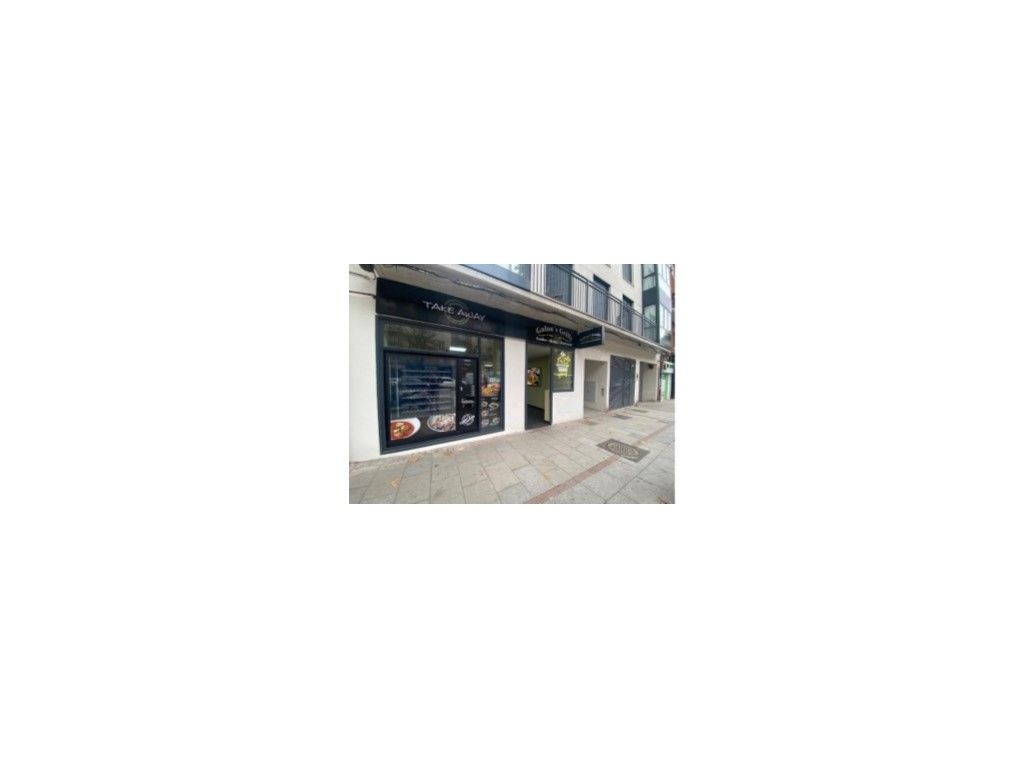 Premises for sale in  Madrid Capital
