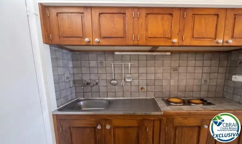 Kitchen of Flat for sale in Roses  with Terrace, Furnished and TV