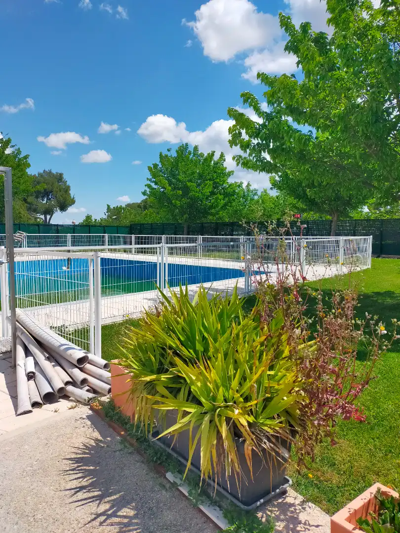 Piscina de Finca rústica en venta en Zaragoza con Aire acondicionado, Calefacción y Jardín privado