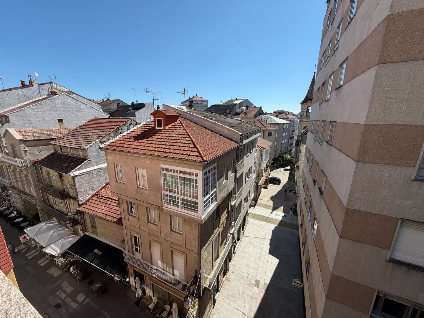 Außenansicht von Wohnung zur Miete in O Carballiño   mit Klimaanlage, Terrasse und Möbliert