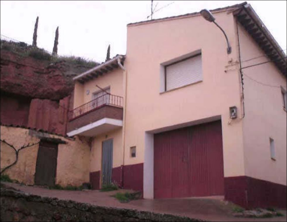 Single-family semi-detached for sale in PUERTA AÑEJA, Villarroya de la Sierra