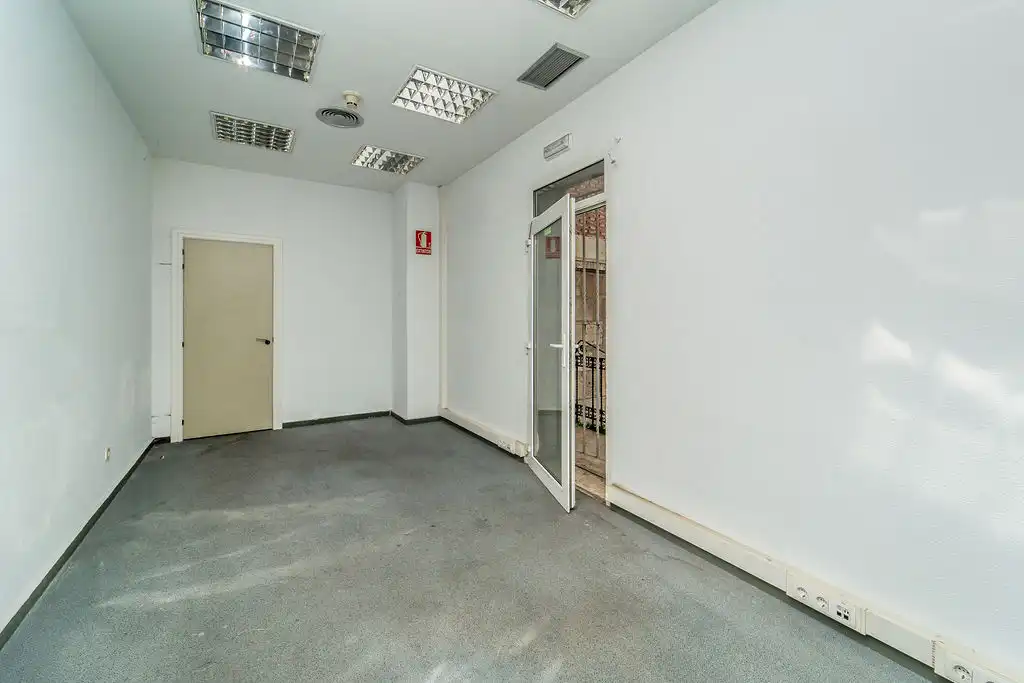Local comercial en alquiler en C/ Burgos, imagen 10