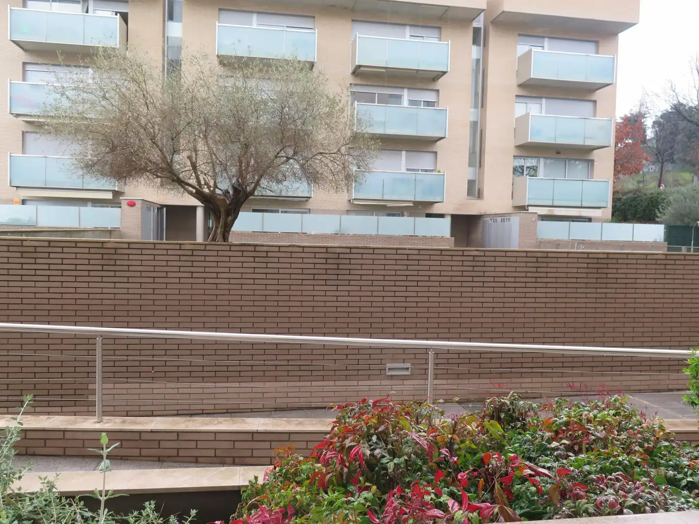 Vista exterior de Planta baixa de lloguer en Girona amb Aire condicionat, Calefacció i Terrassa