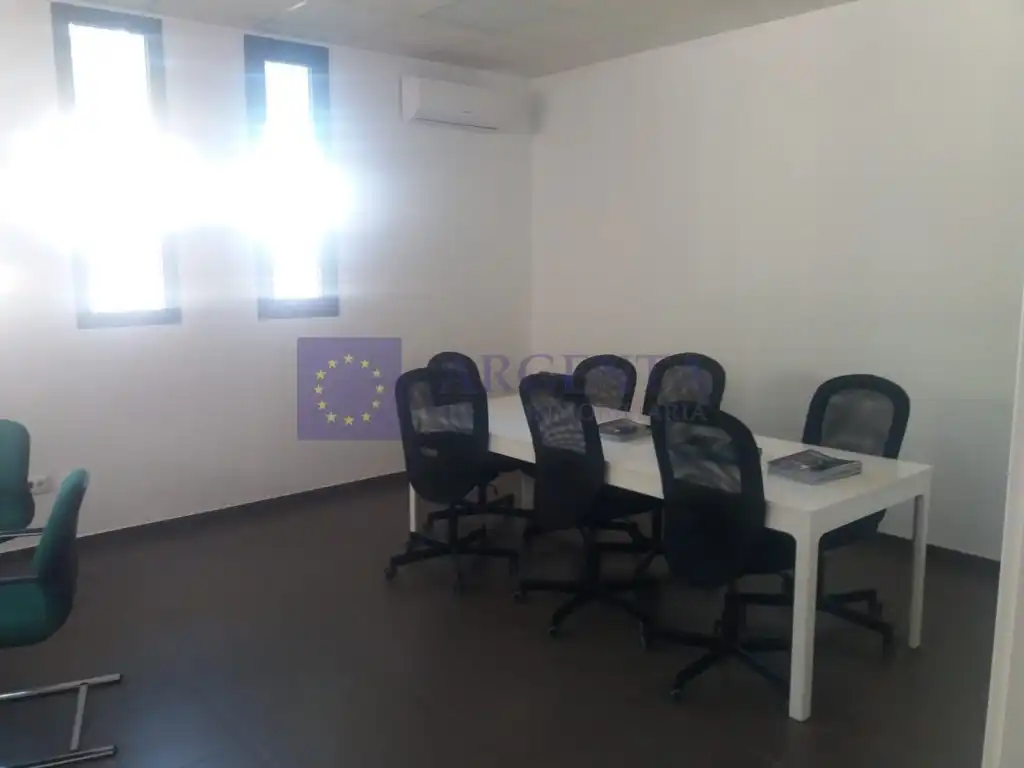 Local comercial en venda a Montesol - Mejostilla