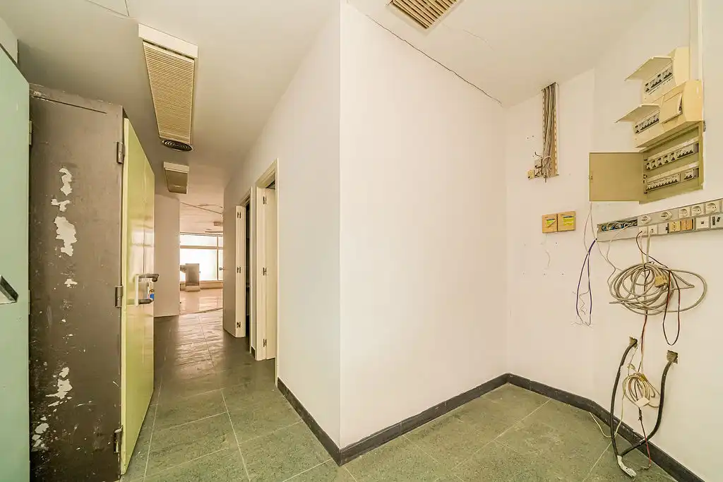 Gewerbefläche zum Verkauf in Av de Ifach, imagen 16