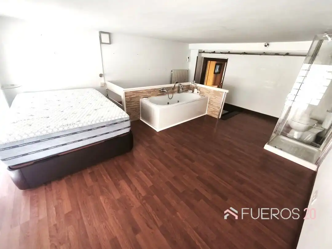 Piso en venta en Barakaldo  con Calefacción y Amueblado