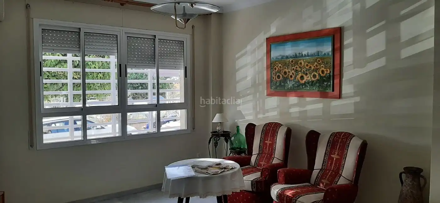 Piso con ascensor en venta en Calle Pintor Vazquez Díaz 1, imagen 7