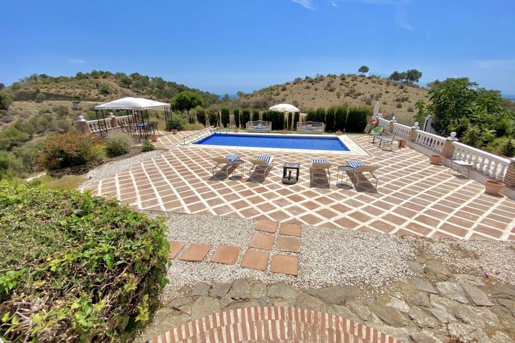 Jardí de Finca rústica en venda en Mijas amb Jardí privat, Terrassa i Piscina