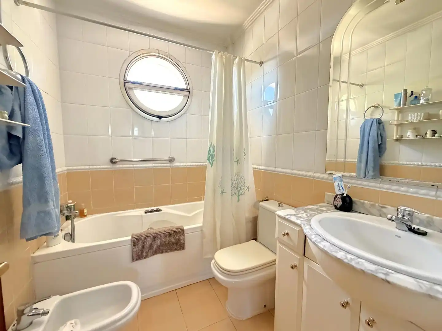 Bathroom of Detached homes for sale in Lasarte-Oria  with Heating, Private garden and Parquet flooring