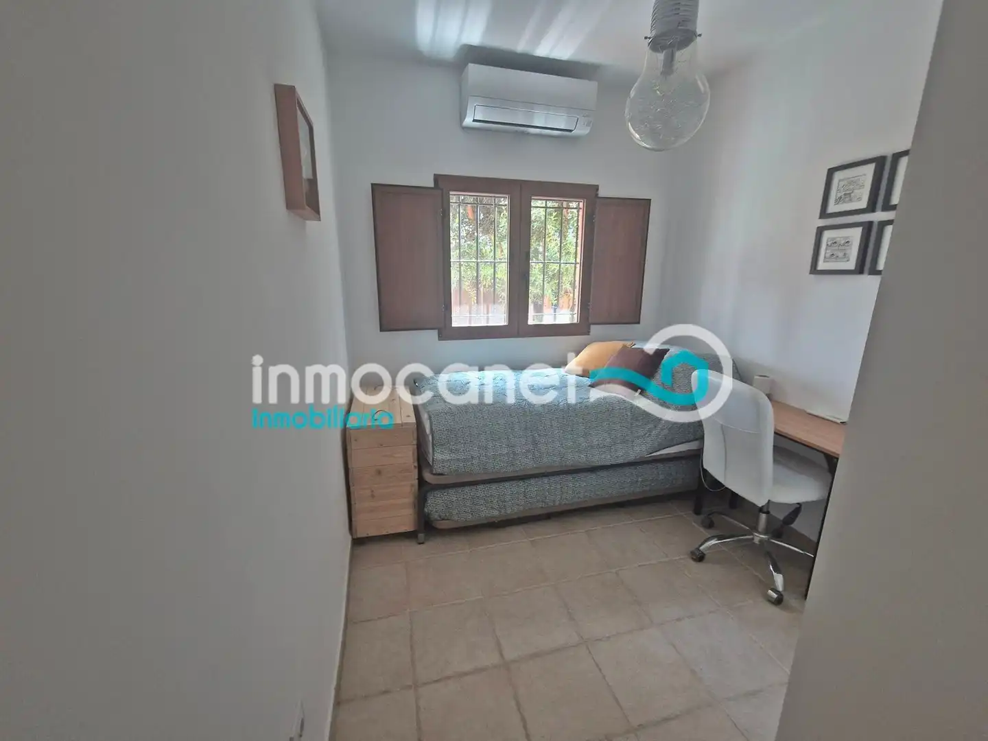 Habitación de Finca rústica en venta en Oliva con Jardín privado, Terraza y Trastero