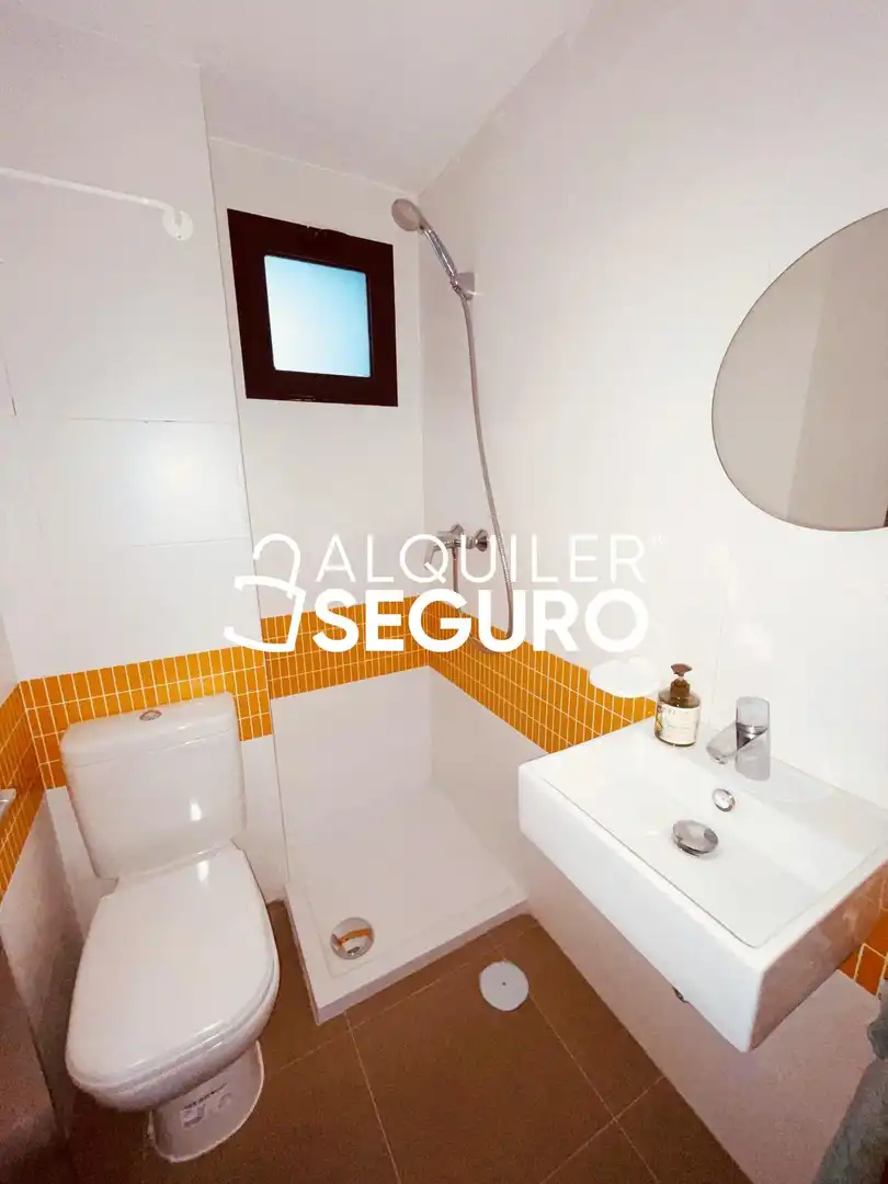 Badezimmer von Wohnung zur Miete in La Nucia Pueblo  