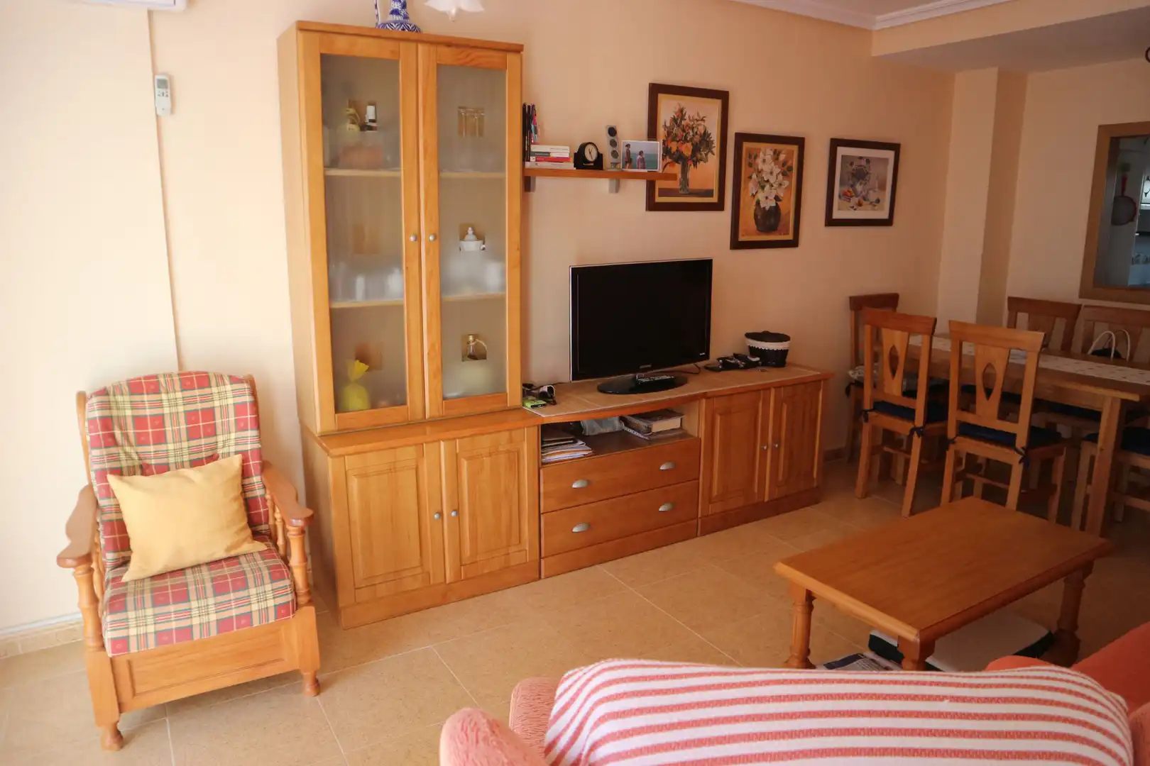 Sala de estar de Casa adosada en venta en La Manga del Mar Menor con Aire acondicionado, Calefacción y Terraza