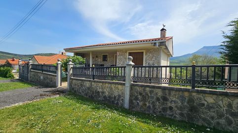 Foto 3 von Haus oder Chalet zum Verkauf in Calle Urbanizacion Ejido, Valle de Mena, Burgos