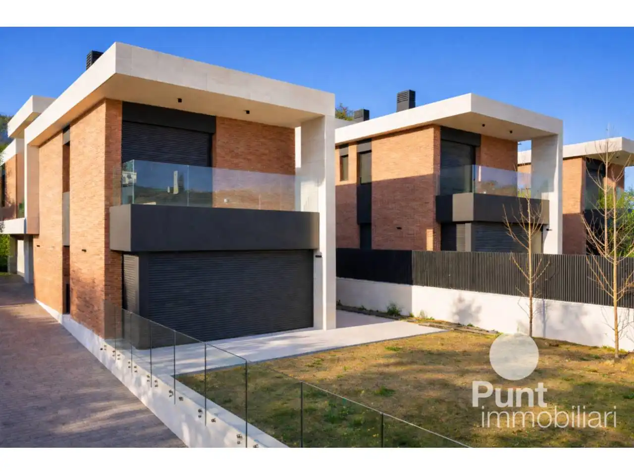Exterior view of Houses for sale in Premià de Dalt  with Air Conditioner and Heating