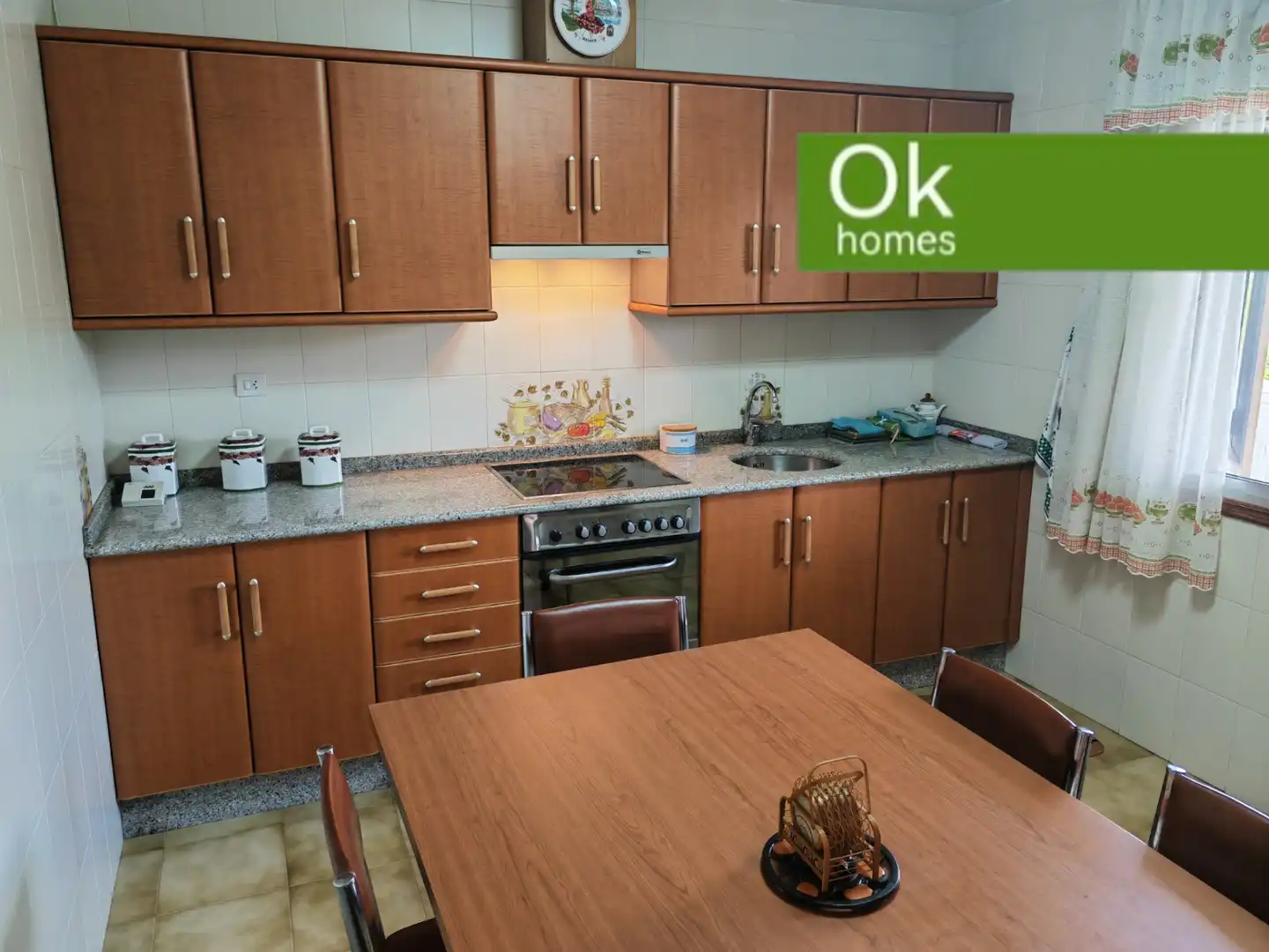 Cocina de Casa o chalet en venta en Mesía con Calefacción, Jardín privado y Parquet