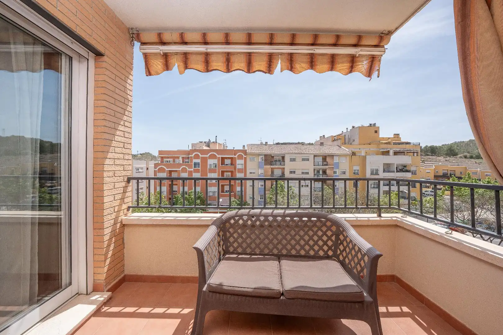 Balcony of Flat for sale in Aspe  with Air Conditioner and Balcony