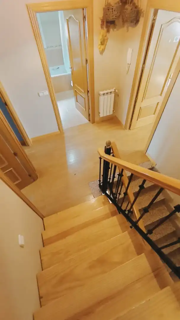 Casa adosada en venta en Villaviciosa de Odón con Calefacción, Jardín privado y Parquet