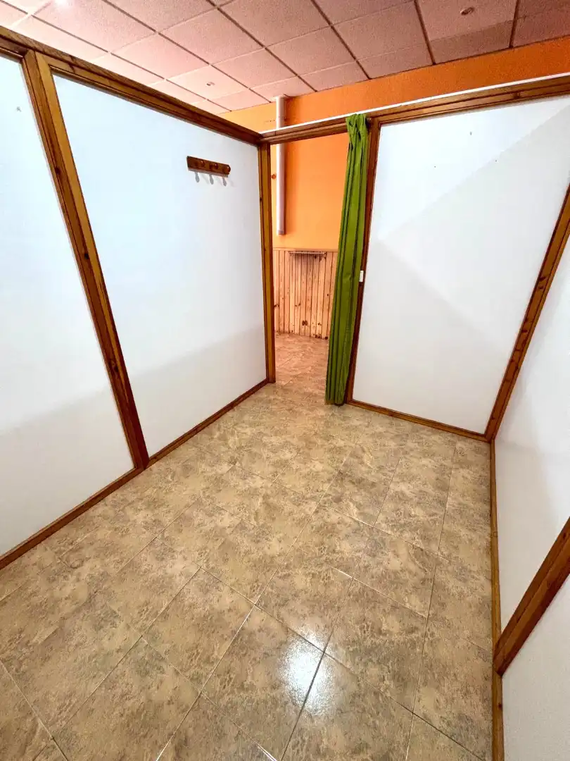Business premises to rent in Oeste, imagen 12