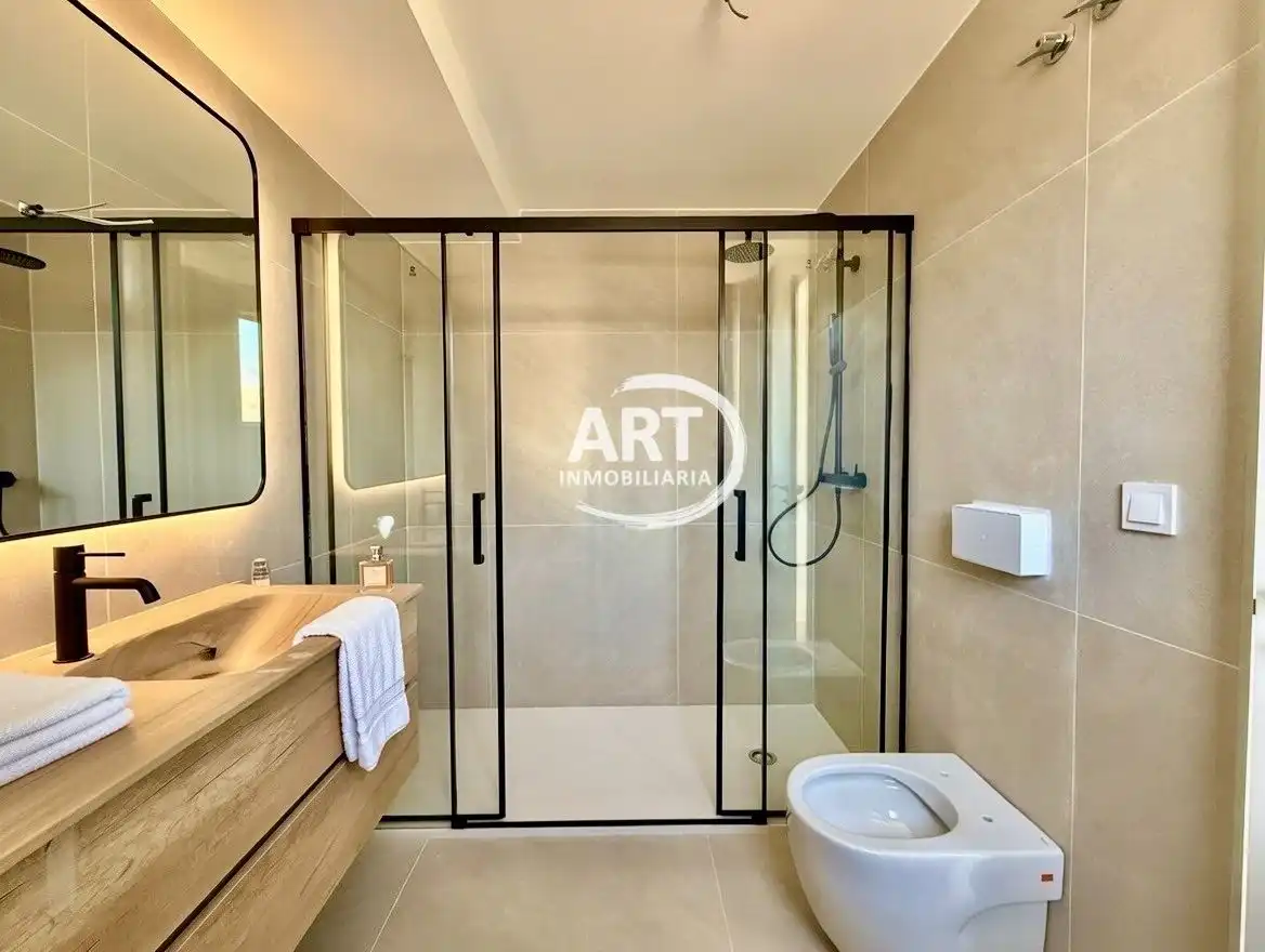 Bathroom of Detached homes for sale in Benissanó  with Air Conditioner, Heating and Private garden