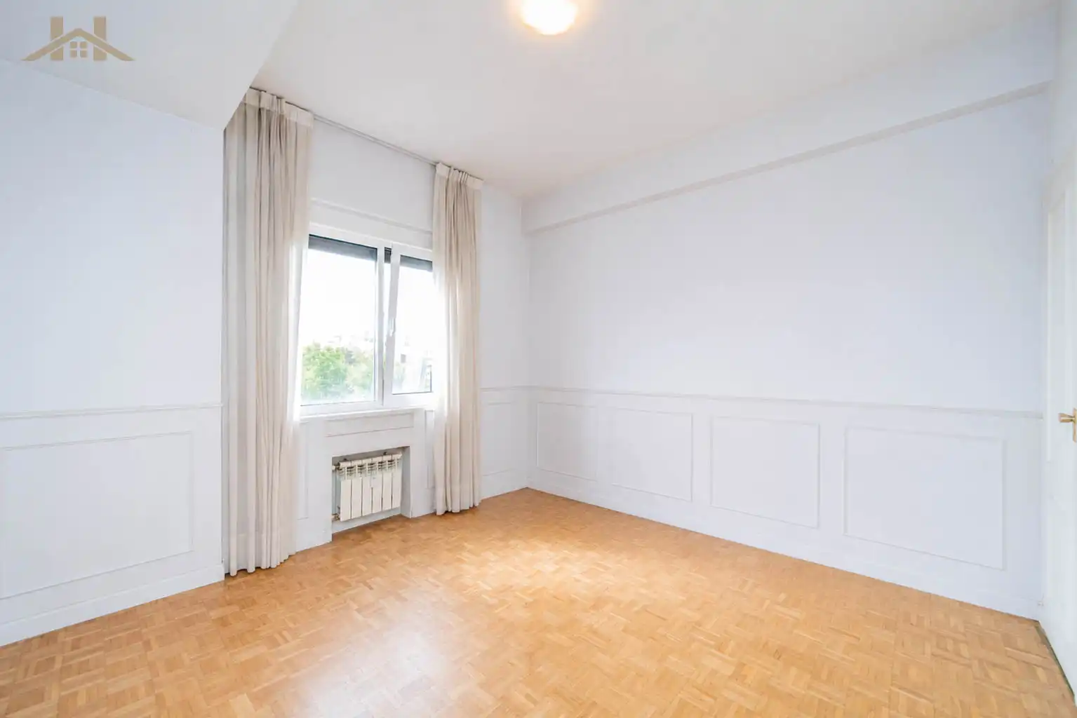 Habitación de Piso en venta en Pozuelo de Alarcón con Aire acondicionado, Calefacción y Terraza