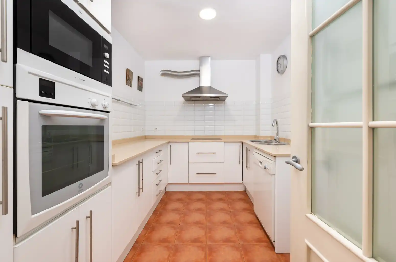 Cocina de Piso en venta en Oviedo  con Calefacción y Parquet