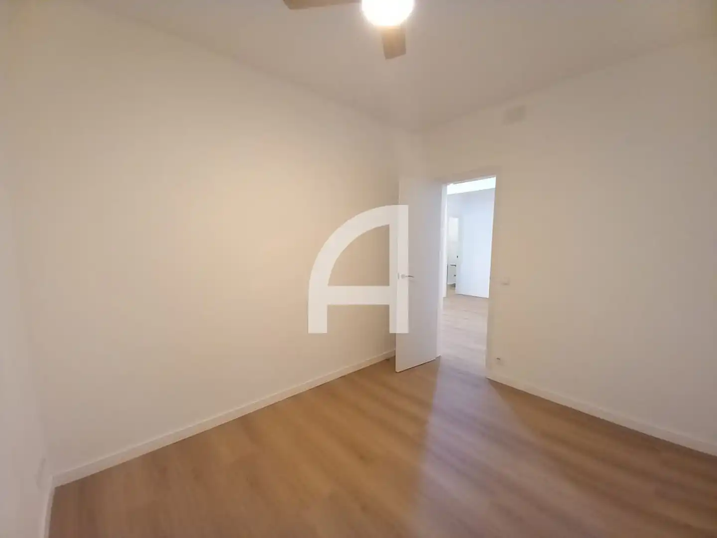 Habitación de Piso de alquiler en Barcelona con Parquet