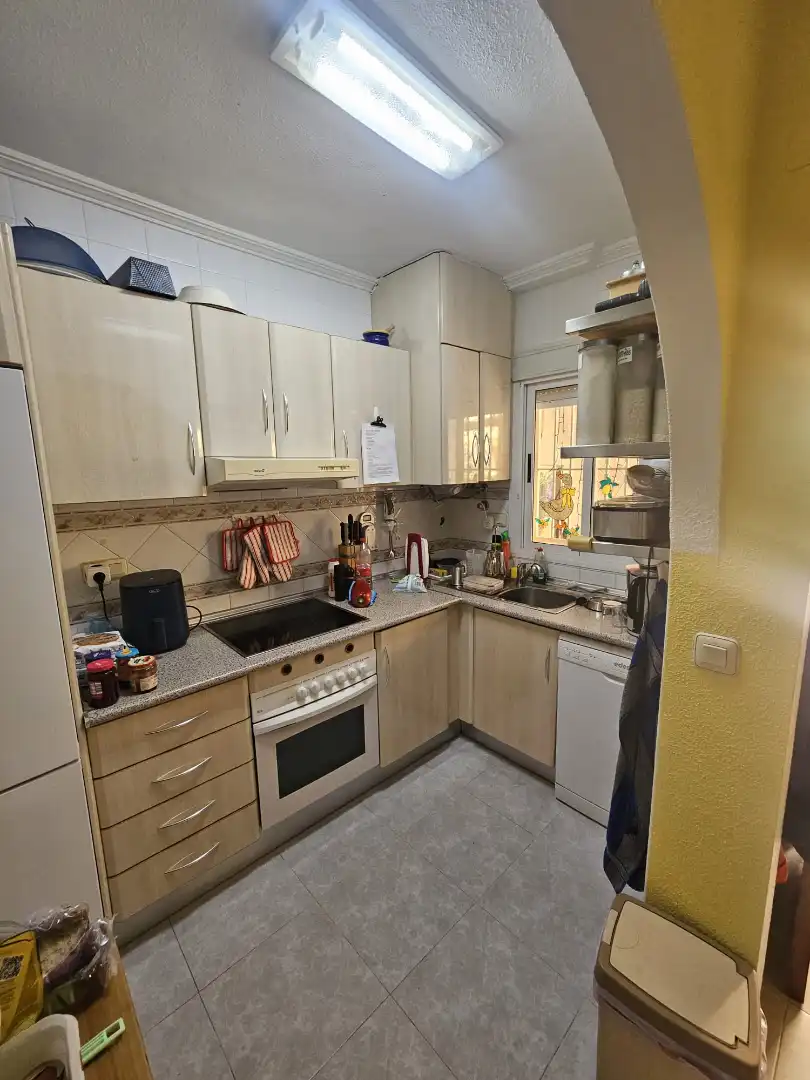 Cocina de Casa adosada en venta en Los Alcázares con Terraza, Amueblado y Horno
