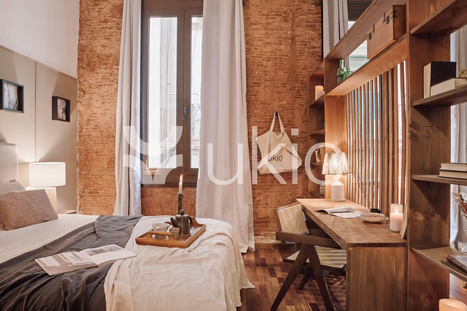 Habitación de Apartamento de alquiler en Barcelona con Aire acondicionado, Calefacción y Amueblado
