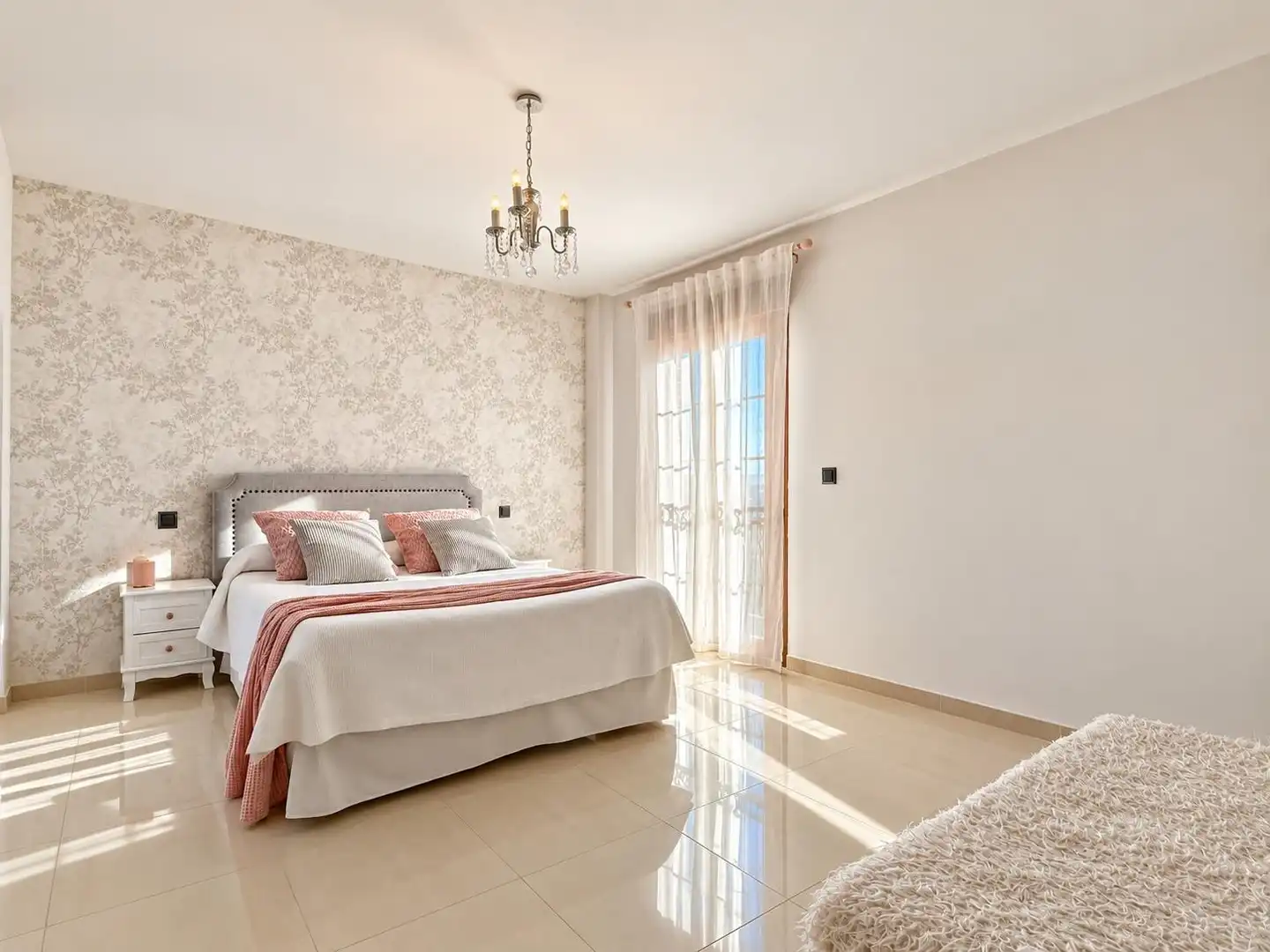 Bedroom of Houses for sale in Chiloeches, Guadalajara