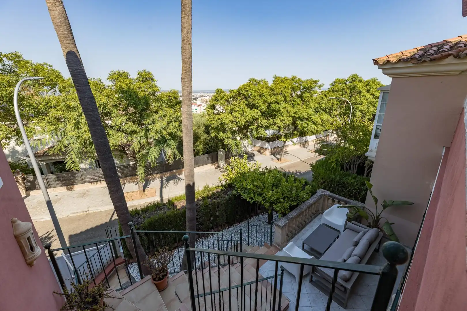Vista exterior de Casa o xalet en venda en  Palma de Mallorca amb Aire condicionat i Jardí privat