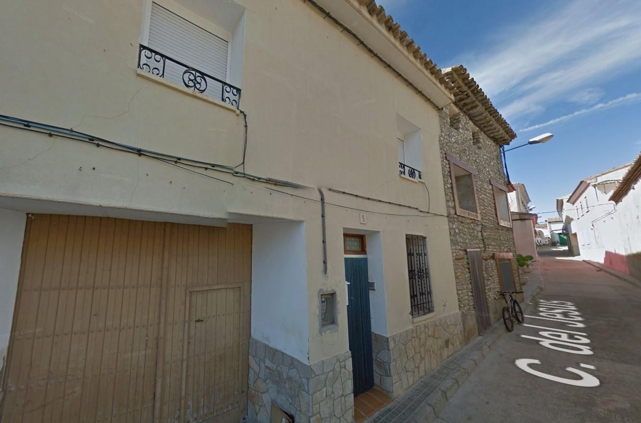 Casa adosada en venda a Calle Calle Jesús, 5, Lanaja