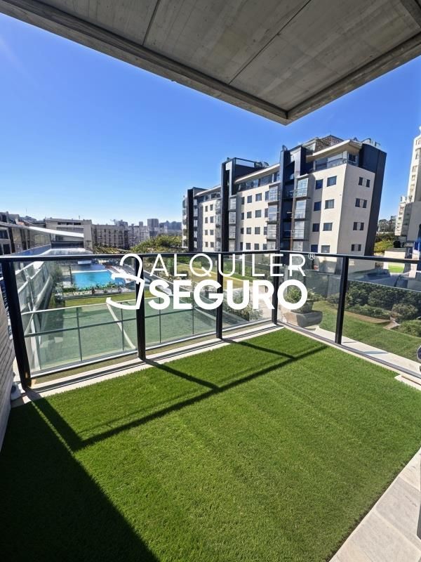 Balcony of Flat to rent in Coslada  with Air Conditioner, Heating and Terrace