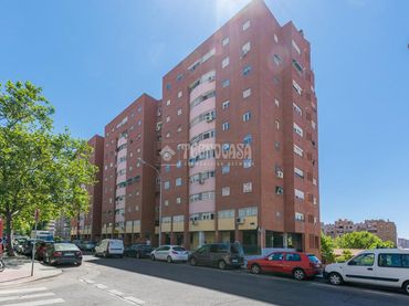 Piso con ascensor en venta en Fuencarral - El Pardo