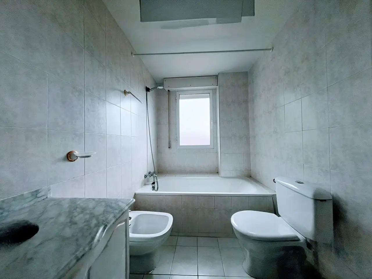 Bany de Casa o xalet de lloguer en Villaviciosa de Odón amb Calefacció, Parquet i Forn
