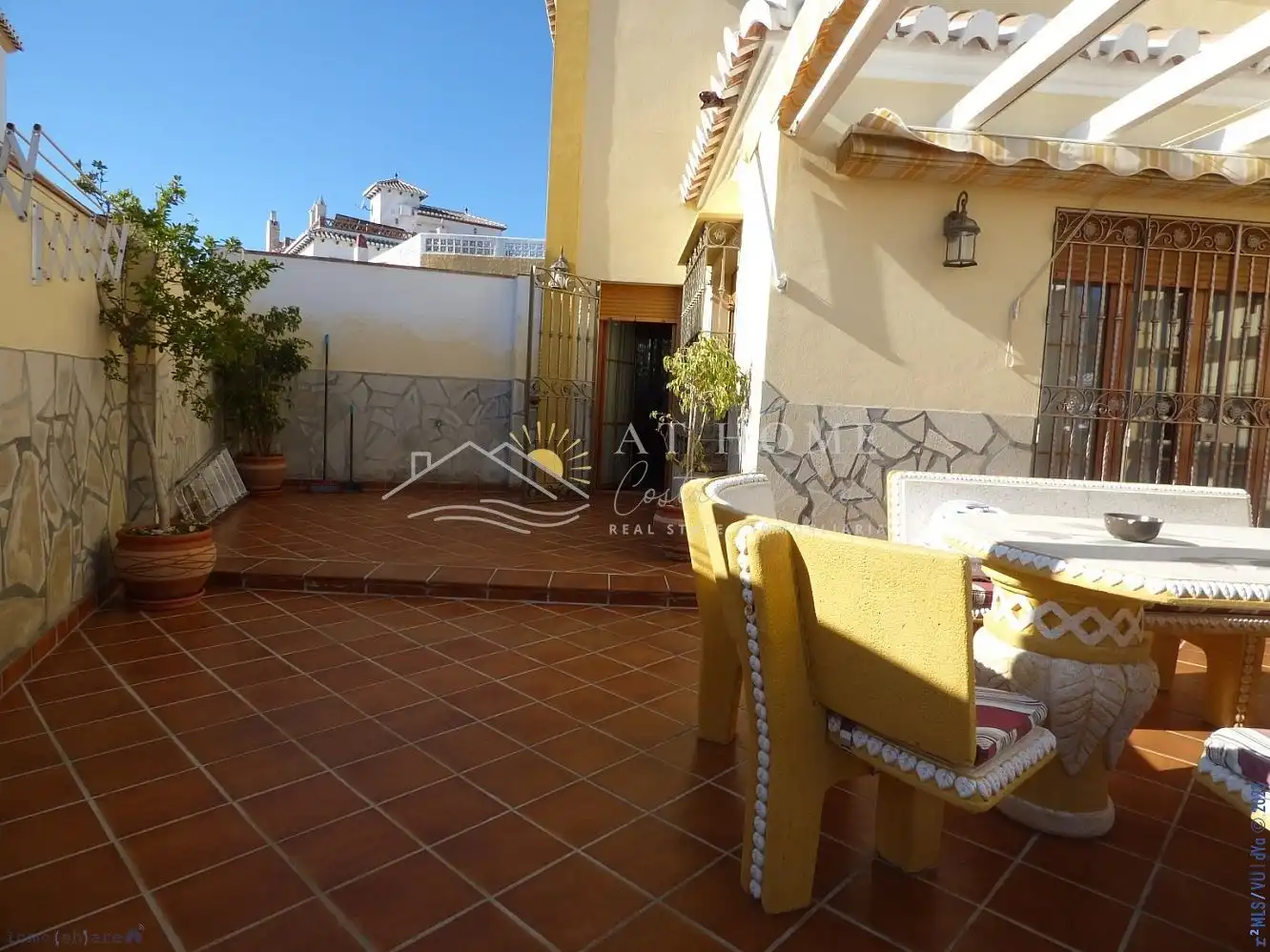 Terraza de Casa o chalet en venta en Nerja con Aire acondicionado, Calefacción y Jardín privado