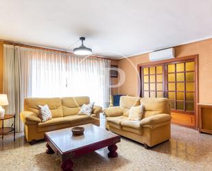 Living room of Flat to rent in  Valencia Capital  with Air Conditioner, Heating and Furnished