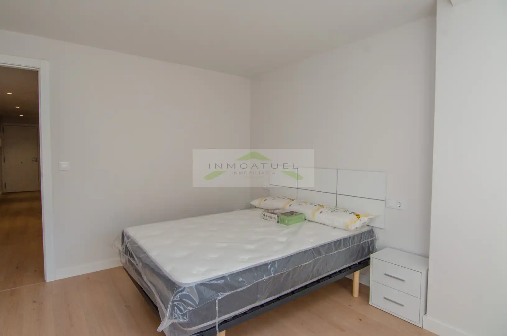 Habitación de Piso de alquiler en A Coruña Capital  con Calefacción, Amueblado y Horno