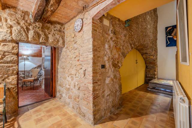 Casa adosada en Venta en dels Bous en Ullà