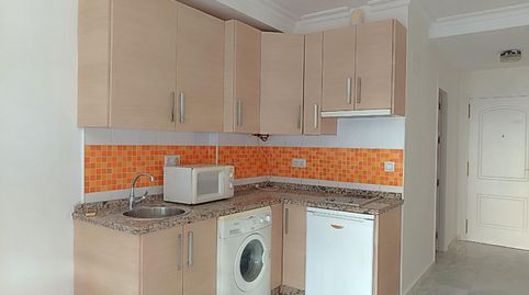 Foto 3 de Apartament en venda a Puerto Deportivo, Fuengirola