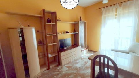 Foto 4 de Piso en venta en San Felipe - El Almendral - La Merced, Jaén Capital