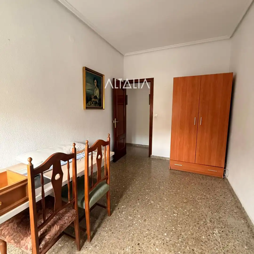 Dormitori de Pis de lloguer en Cuenca amb Calefacció