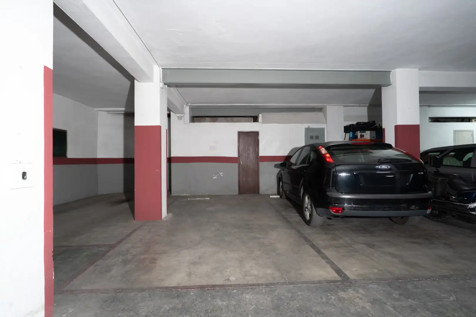 Parkplatz von Garage zum Verkauf in Patraix
