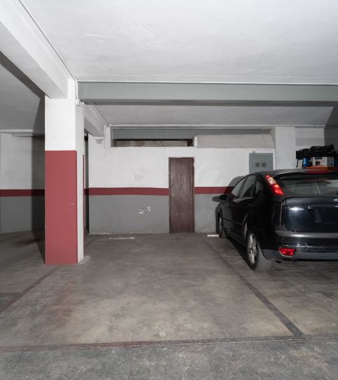 Foto 2 von Garage zum Verkauf in Avinguda de Gaspar Aguilar, Favara, Valencia Capital