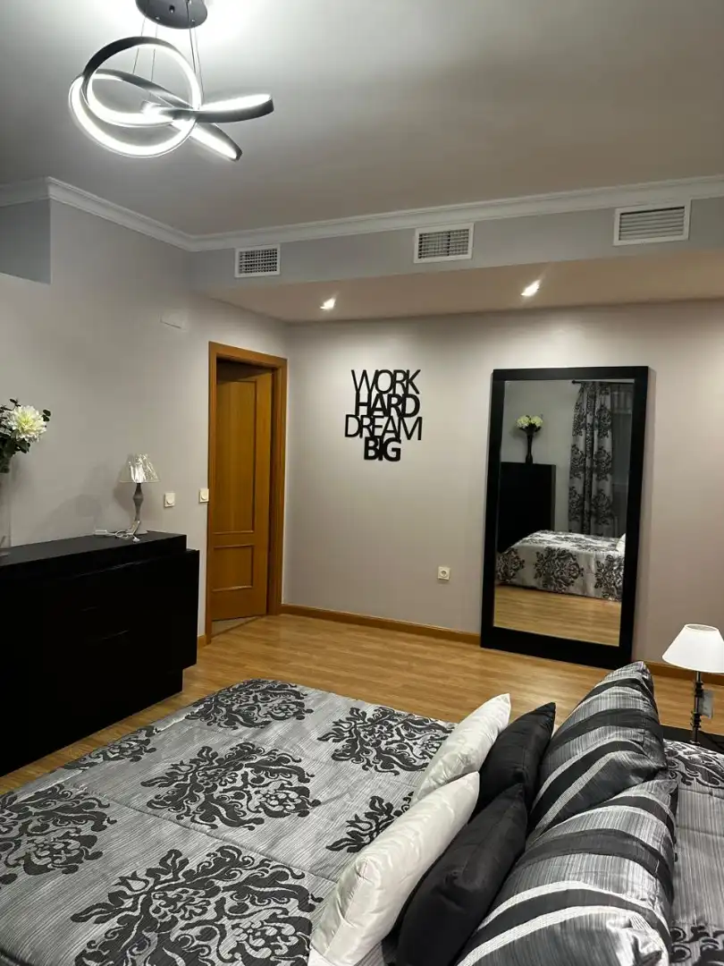 Habitación de Ático de alquiler en Don Benito con Aire acondicionado, Calefacción y Parquet