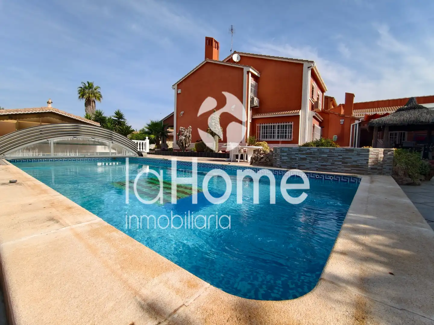 Jardí de Casa o xalet en venda en San Antonio de Benagéber amb Aire condicionat, Calefacció i Jardí privat