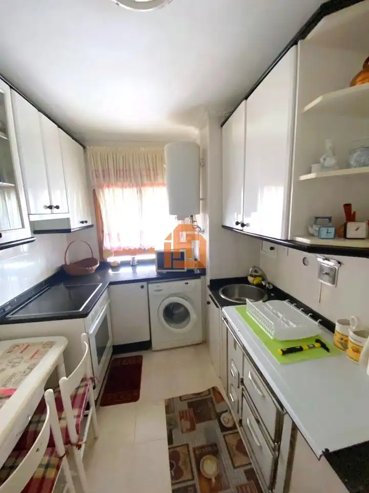 Küche von Wohnung zum Verkauf in La Pola de Gordón  mit Heizung und Möbliert